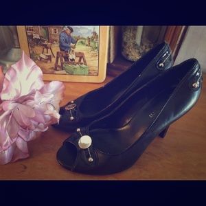 Leather Dress Barn Heels Size 6